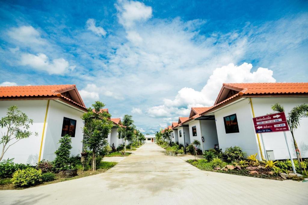 Nangrong Garden Home Екстериор снимка