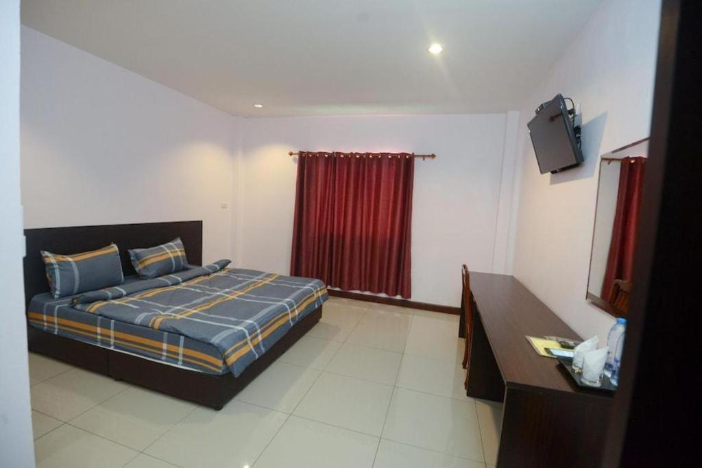 Nangrong Garden Home Екстериор снимка